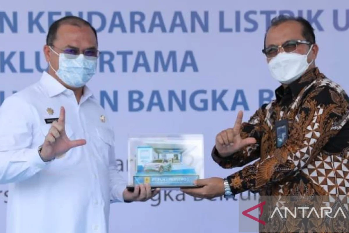 Mendagri Perintahkan Gubernur Bebaskan Pajak Kendaraan Listrik, Kontroversi dan Dampaknya Terungkap!