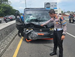 Mobilnya Ditabrak Kereta, Begini Kronologi Kecelakaan Tragis Alex Manninger