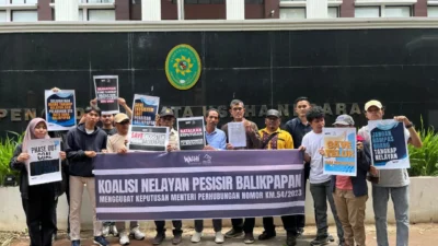 Nelayan Cilincing Gelar Aksi Damai, Tuntut Keadilan atas Tergerusnya Ruang Hidup di Pesisir Jakarta
