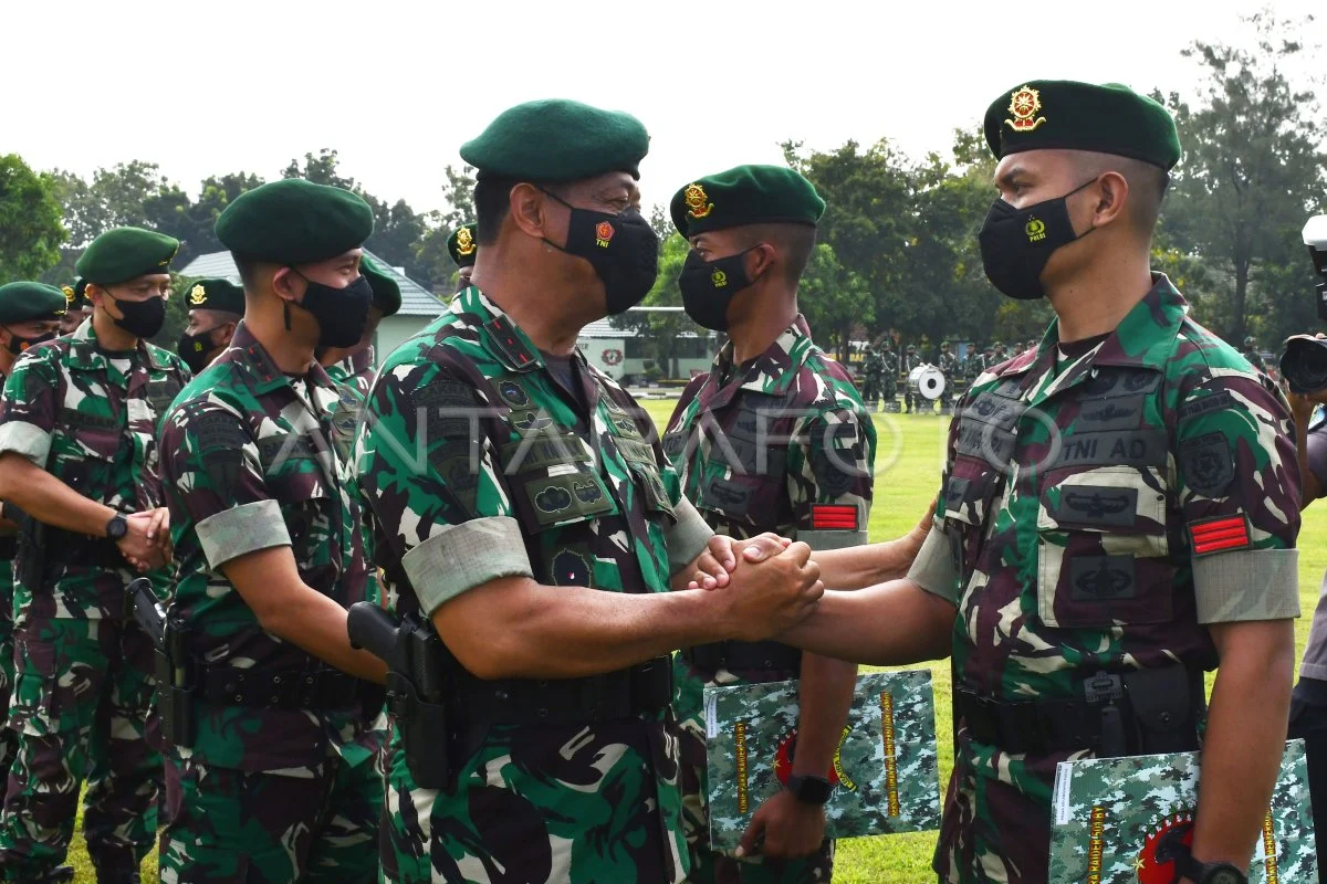 Panglima TNI Naikkan Pangkat Luar Biasa dan Beri Santunan Rp1,8 Miliar untuk Prajurit Gugur di Lebanon