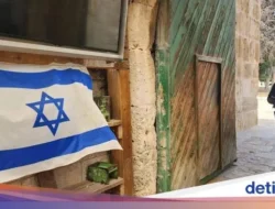 Pemukim Israel Serbu Masjid Al-Aqsa, Kibarkan Bendera Israel, Memicu Kecaman Internasional