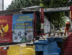 Penataan Kawasan Kumuh di Menteng Tenggulun, Jakarta: Program Kampung Gotong Royong Memperbaiki 152 Rumah Tidak Layak Huni