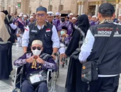 Petugas Haji di Madinah Gelar Apel Perdana, Siapkan 12 Layanan Sambut Kedatangan Jemaah Haji Indonesia
