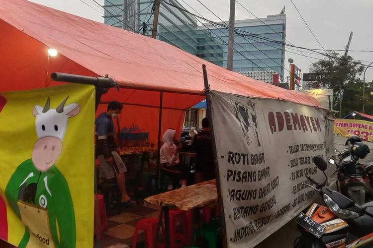 Polemik Warung Mie Babi di Parangjoro: Pemkab Sukoharjo Gantung Jawaban Pemilik, Warga Tuntut Solusi Cepat
