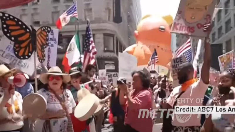 Ribuan Demonstran ‘No Kings’ Mengguncang Amerika: Dari Denver hingga Nasional, Apa Selanjutnya?