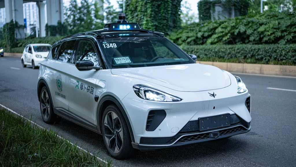 Robotaxi Baidu Apollo Go Mogok Akibat Dugaan Kerusakan Sistem di Wuhan
