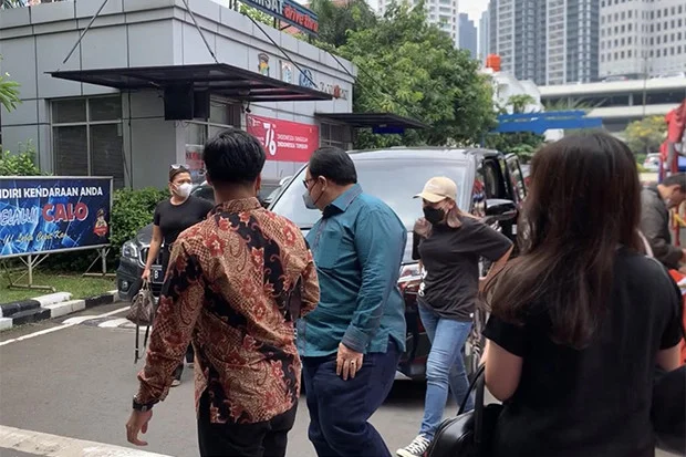 Rossa Laporkan Puluhan Akun Medsos atas Dugaan Pencemaran Nama Baik
