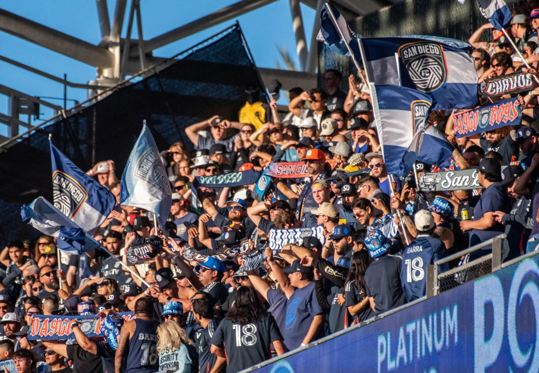 San Diego FC Guncang Stadion: Dari Kekalahan 2-1 hingga Terobosan Musik yang Menggugah