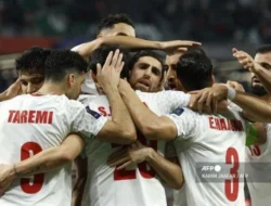 Sardar Azmoun Pimpin Iran Menuju Piala Dunia 2026: Harapan, Tantangan, dan Tekanan di Tengah Konflik