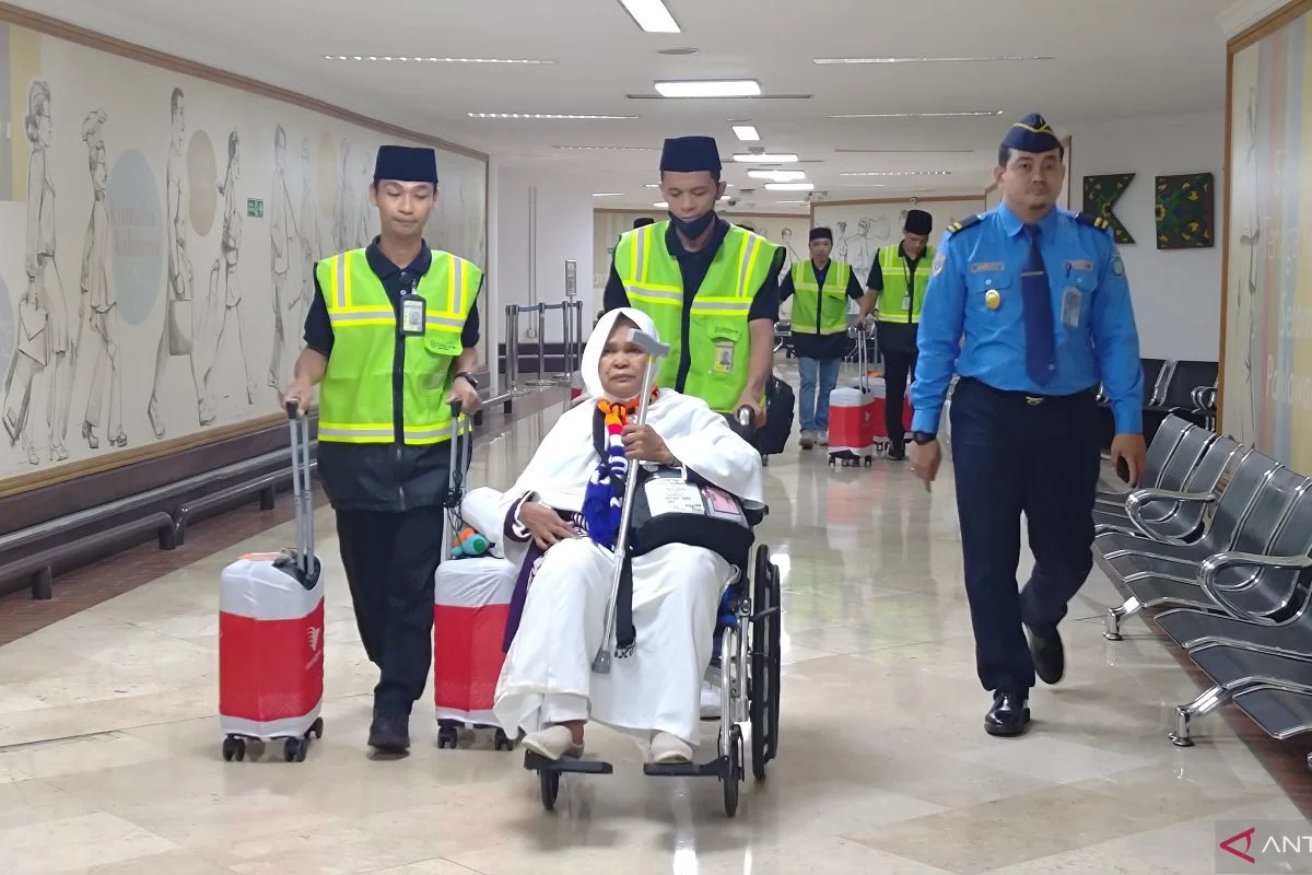 Satgas Haji Gagalkan 8 WNI Pakai Visa Non‑Haji di Bandara Soetta, Operasi Besar Cegah Haji Ilegal