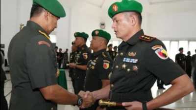 Serah Terima Jabatan: Tongkat Komando Berganti, Dua Dandim di Jajaran Korem 044/Gapo Resmi Berganti
