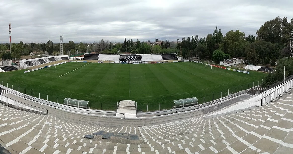 Stadion Legrotaglie di Mendoza Siap Menyambut Era Baru: Dari Atap LED Hingga Kemenangan Dramatis 3-2 atas Vélez