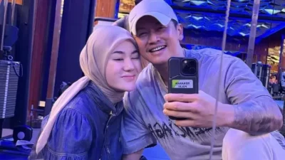 Suami Clara Shinta Tersangkut VCS, Clara Menyesal Abaikan Peringatan Teman