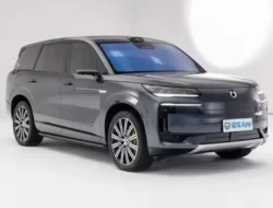 SUV Hybrid Denza B8 Siap Masuk Indonesia dengan Jarak Tempuh hingga 905 km