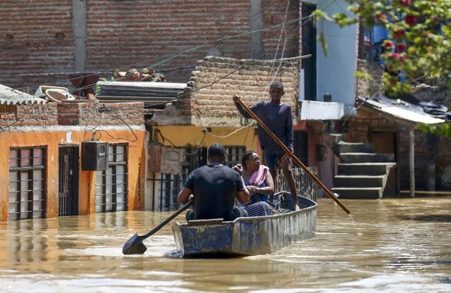 Tragedi Banjir Medellín dan Kekalahan Junior vs Cali Membayangi Jumat Suci di Kolombia