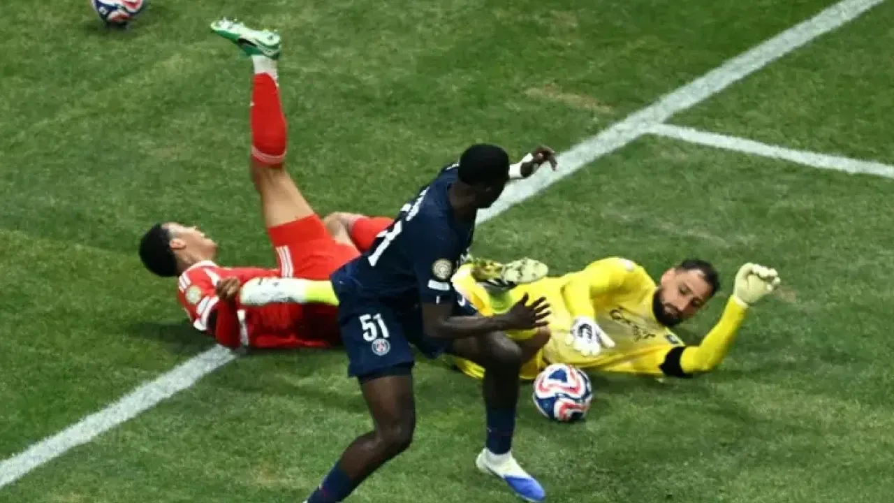 Tragedi di Lapangan: Mantan Kiper Hertha Berlin Ini Mengalami Patah Leher Parah, Harapan Piala Dunia 2026 Tersudut