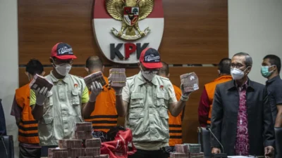 Wakil Ketua KPK: Banyak Uang Korupsi Dilarikan ke Yang ‘Bening-bening’