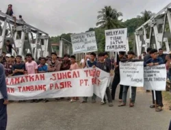 Warga di Lembata Kecewa Pemerintah Desa Tak Kunjung Ambil Sikap terkait Protes Pembebasan Lahan untuk Proyek Geotermal