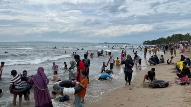 31 Wisatawan Surabaya yang Diserang di Pantai Malang Positif Narkoba, Polisi Masih Selidiki Kasus
