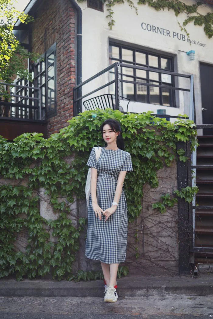 5 OOTD Simpel tapi Tetap Manis untuk Aktivitas Sehari-hari, Ide Gaya Berpakaian yang Nyaman dan Elegan