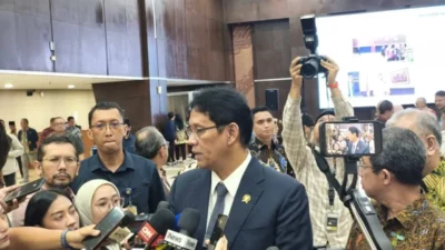 Airlangga Matangkan BUMN Jadi Eksportir Tunggal SDA, Data Bea Cukai Bakal Diserahkan ke Danantara: Meningkatkan Efisiensi Ekspor