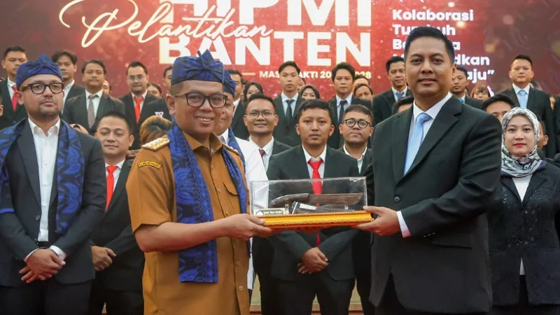 Andra Soni Dorong Pengusaha Muda Manfaatkan Peluang MBG di Banten