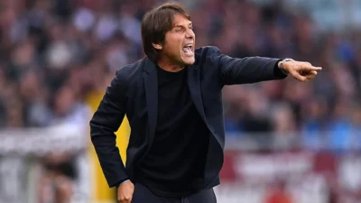 Antonio Conte Dikabarkan Cabut dari Napoli, Juventus Masih Jadi Klub Paling Setia