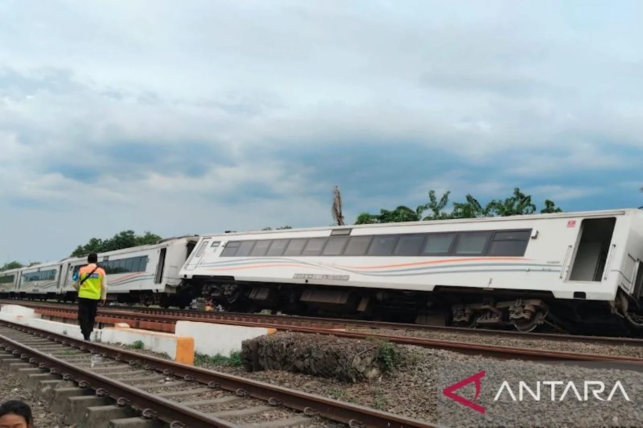 Berkas Perkara Tabrakan Kereta Maut Bekasi Rampung, Siapa Tersangkanya? Kasus Kecelakaan Kereta di Stasiun Bekasi Timur