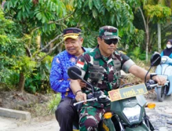 Brigjen TNI Boemi Ario Bimo Tinjau Pelaksanaan TMMD Ke-128 di Kembayan Sanggau untuk Meningkatkan Kesejahteraan Masyarakat