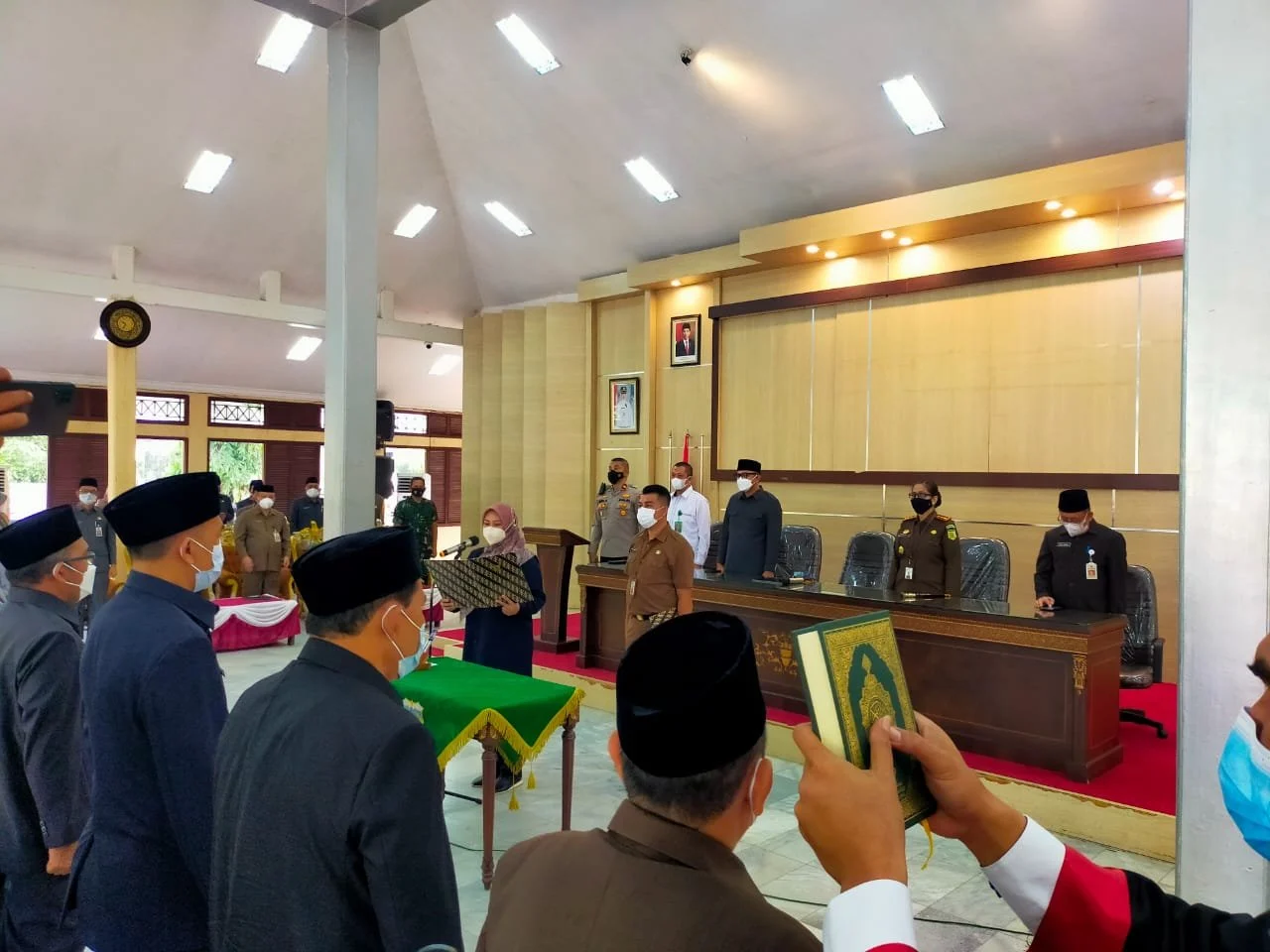 Bupati Pandeglang Lantik 9 Pejabat Eselon II, Fokus pada Pelayanan Publik yang Cepat dan Efektif
