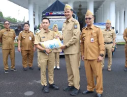 Bupati Serang Salurkan Bantuan Rp1,19 Miliar untuk Korban Banjir dan Longsor