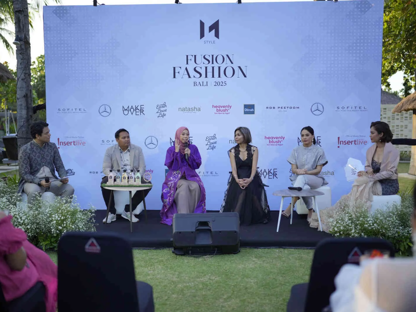 Desainer Terfavorit Cosmo dari Shanghai Fashion Week: Menghidupkan Kembali Elegansi dan Kreativitas