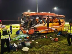Drama Selamatnya Jumiatun dan Ngadiono dari Kecelakaan bus ALS Muratara: Luka Bakar Serius dan Rencana Amputasi