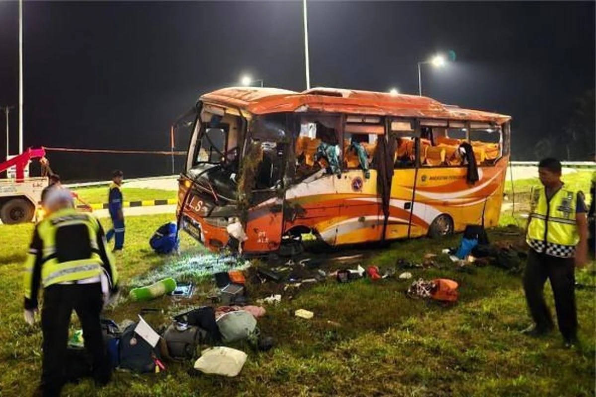 Drama Selamatnya Jumiatun dan Ngadiono dari Kecelakaan bus ALS Muratara: Luka Bakar Serius dan Rencana Amputasi