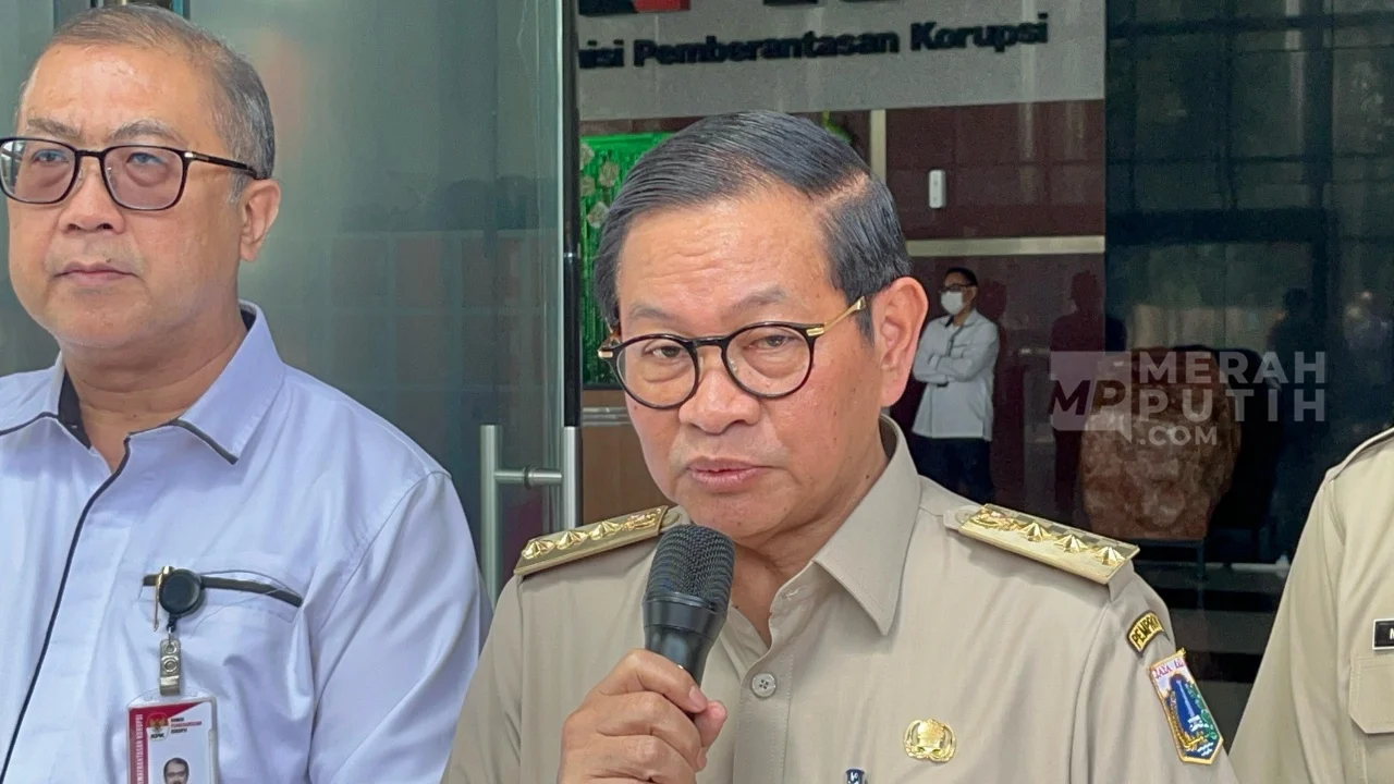 Gubernur Pramono Sebut Arena Ring Tinju di Pasar Rebo Bikin Tawuran Turun Drastis