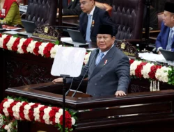 [HOAKS atau FAKTA]: Prabowo Bagikan Bansos Blender dan Kompor untuk Rakyat, Apa yang Sebenarnya Terjadi?