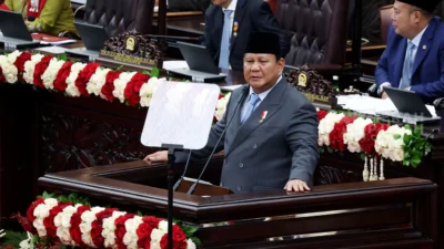 [HOAKS atau FAKTA]: Prabowo Nyatakan Indonesia dalam Kondisi Darurat, Kumpulkan Semua Pejabat Negara