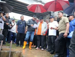 Hujan Melanda Jakarta, Gubernur Pramono Anung Instruksikan Keruk Sungai