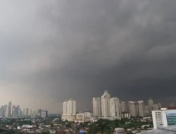 Jakarta Berpotensi Hadapi Cuaca Ekstrem 20-24 Mei, BPBD Ingatkan Warga Waspada
