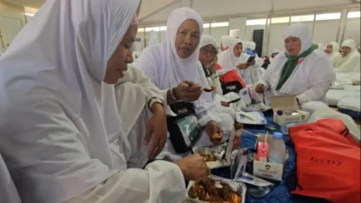Jelang Puncak Haji 2026, Jamaah Indonesia Disiapkan 3 Juta Paket Makanan Siap Santap