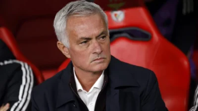 Jose Mourinho Segera Jadi Pelatih Real Madrid, Ruang Ganti hingga Staf Bakal Dirombak