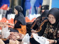 Kurban Timah Hadirkan 1.236 Paket Daging untuk Warga di Iduladha 1447 H