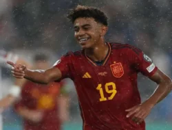 Lamine Yamal Bidik Rekor Pencetak Hat-trick Termuda, Klaim Timnas Spanyol Mainkan Sepak Bola Terbaik Dunia