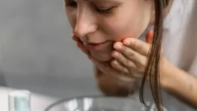 Mengenal 5 Produk Skincare Berbasis Salicylic Acid untuk Kulit Berminyak dan Berjerawat