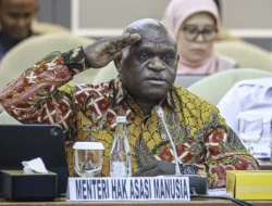 Menteri HAM Pigai Sebut Pers Harus Terus Hidup dan Pemerintah tak Antikritik, Kunci Demokrasi yang Kuat