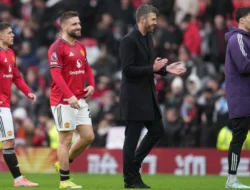 Michael Carrick Cuci Gudang, Daftar Bintang yang Dilepas Manchester United Musim Ini