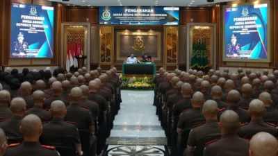 Nyaru Jadi Pejabat hingga Anggota DPR, 3.000 Nomor Penipu Diblokir Komdigi: Mengungkap Modus Penipuan Terbaru