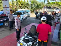 Patroli Cikancung Intensif: Anggota Piket Fungsi Polsek Cikancung Polresta Bandung Tegakkan Keamanan di Wilayah Binaan
