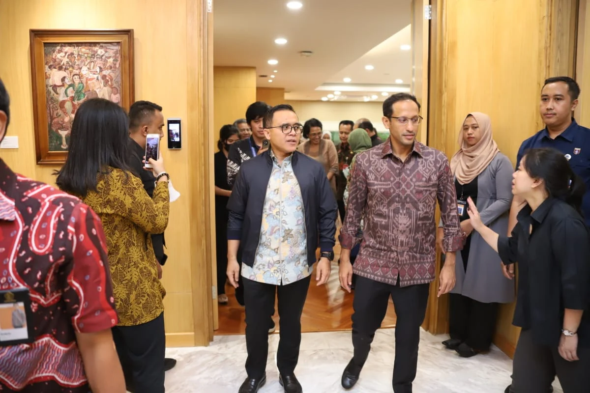 Pemerintah Diminta Tak Melumpuhkan Pendidikan dengan Kebijakan Guru Non-ASN