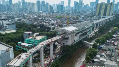 Pemprov DKI bakal Lanjutkan Pembangunan LRT Jakarta ke Dukuh Atas, Meningkatkan Konektivitas Transportasi di Jakarta